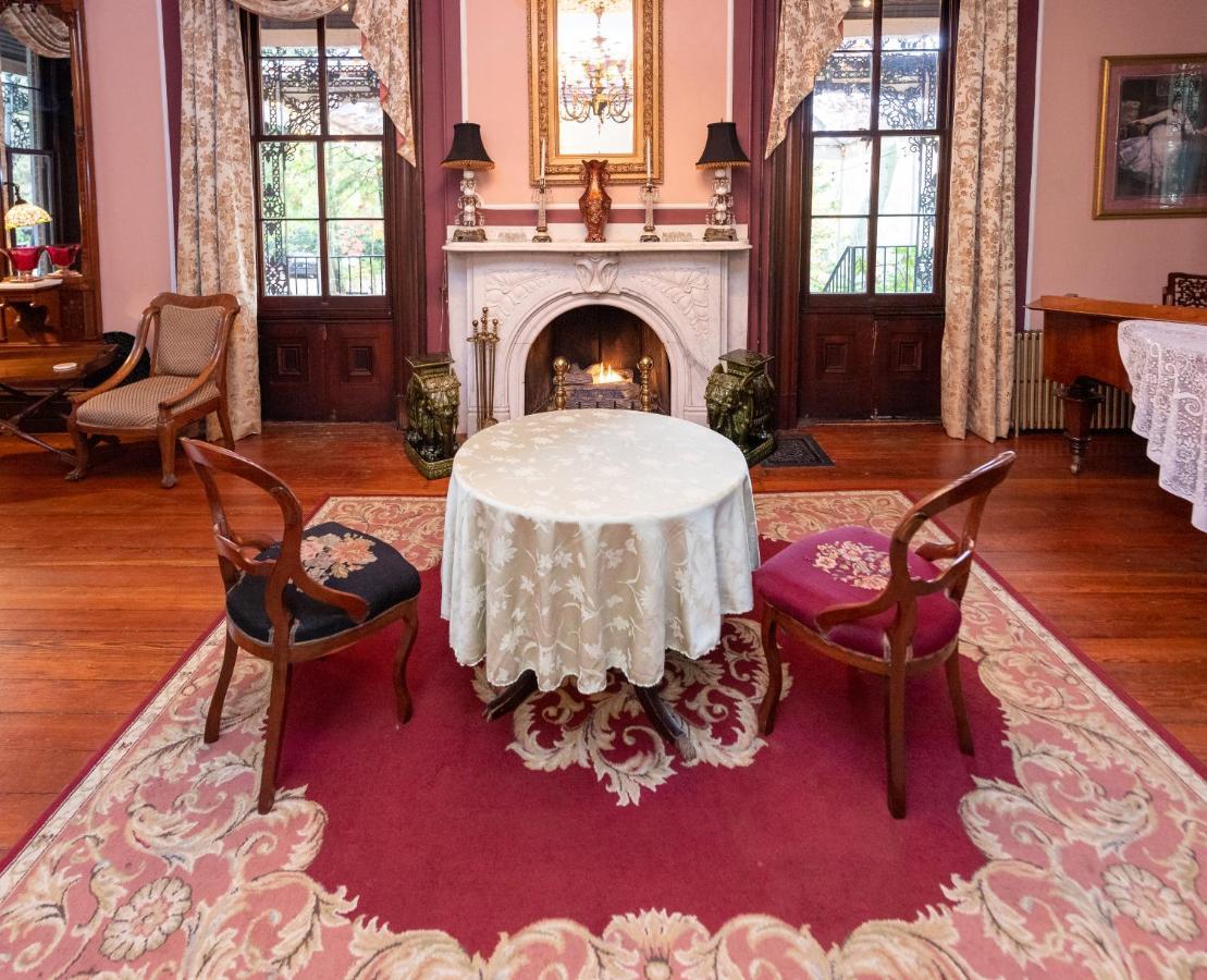 Faunbrook Bed & Breakfast (Adults Only) West Chester Eksteriør bilde